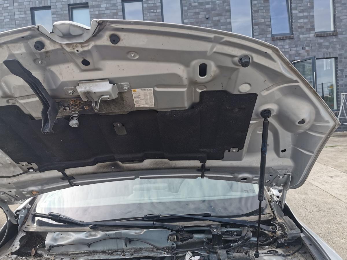 Renault Megane III Z Motorhaube Haube Klappe Deckel Bonnet vorn TED69 GREY