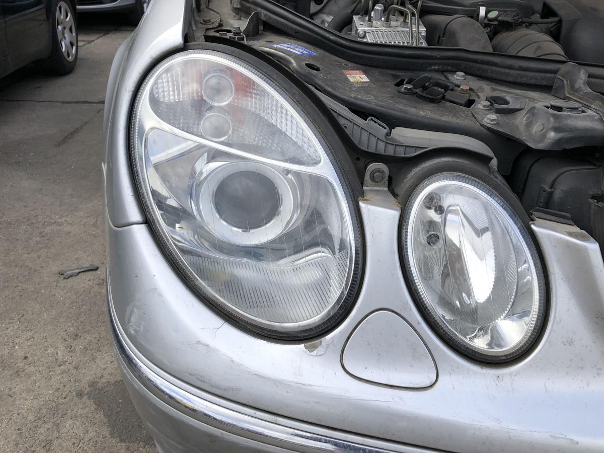 Mercedes E Klasse W211 Limo Scheinwerfer rechts Xenon Frontscheinwerfer Lampe