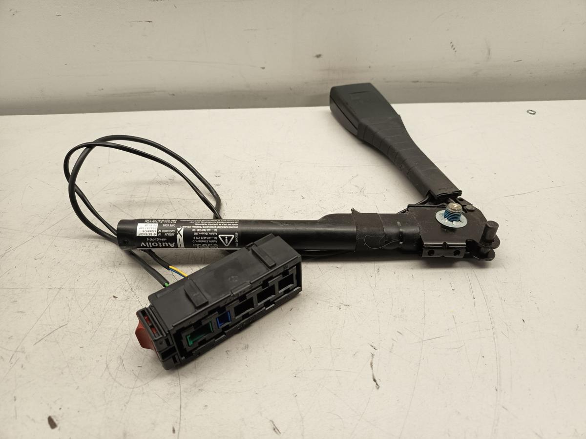 Opel Corsa D original Gurtschloss vorne links 5-T&uuml;rer Baujahr 2009