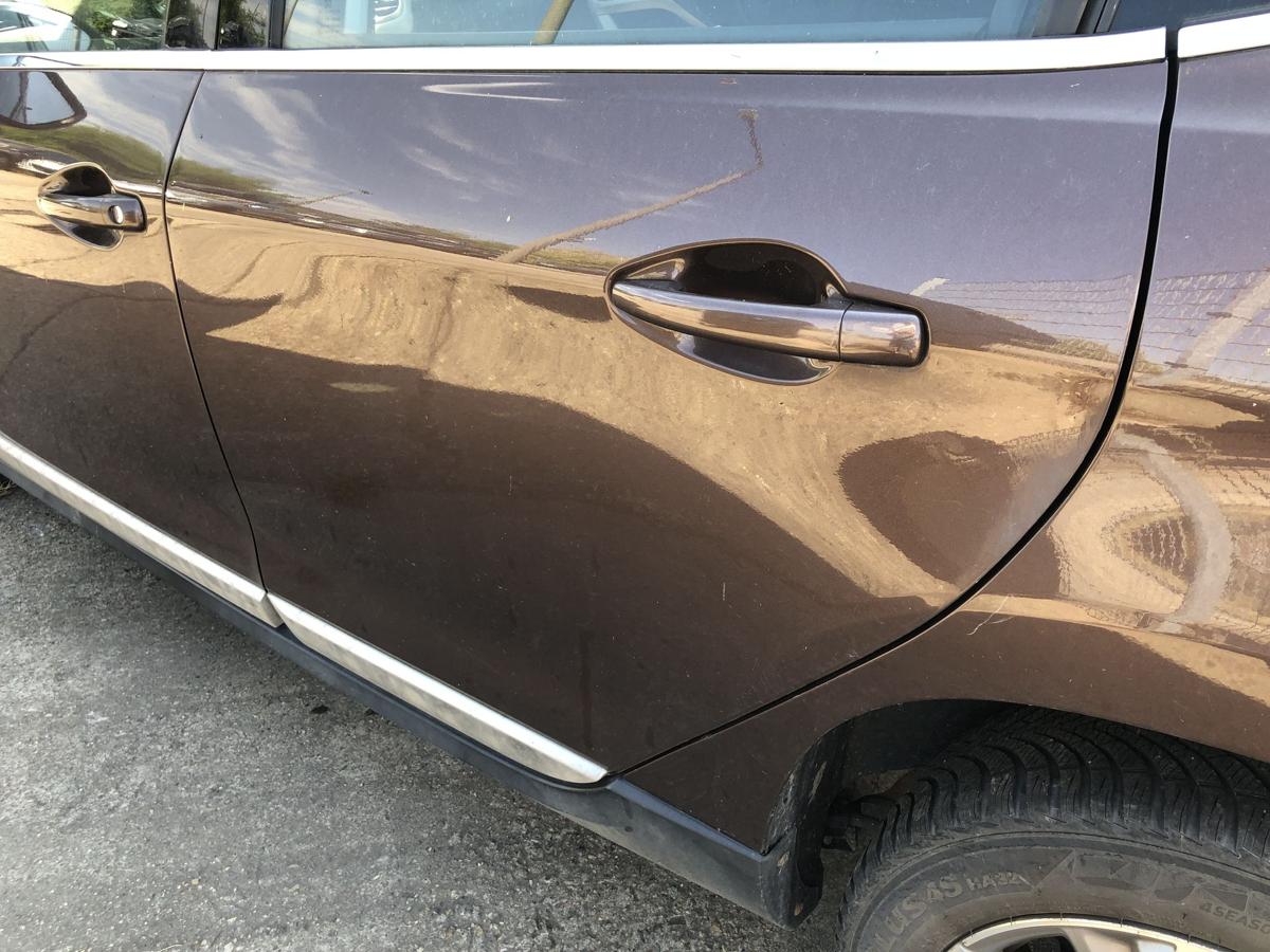 Peugeot 2008 I CU Tür hinten links Fondtür im Rohbau ETV Braun Makaha
