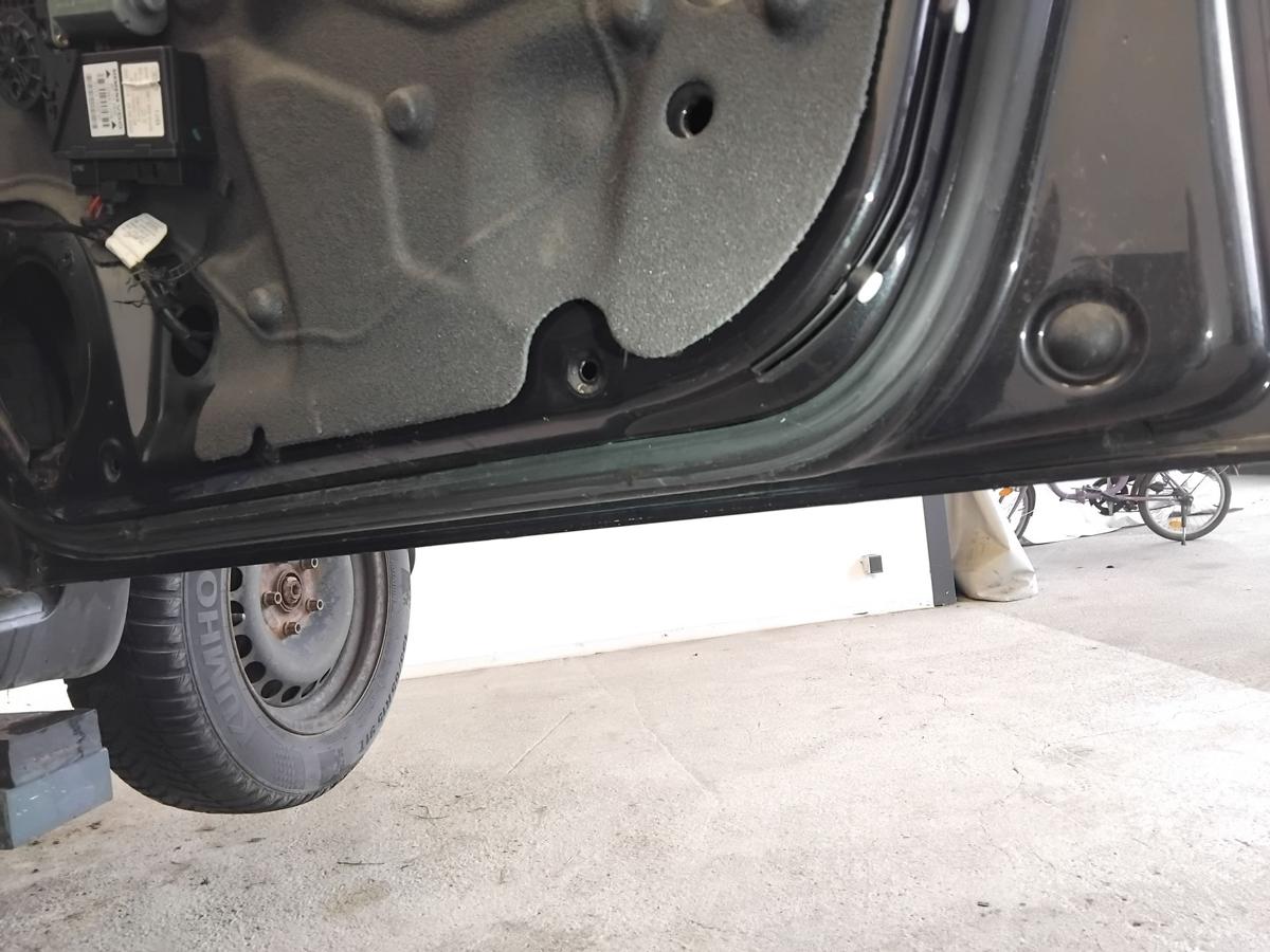 Audi A4 B6 8E T&uuml;r vorn rechts Beifahrert&uuml;r LZ9W ebonyschwarzmetallic BJ2004