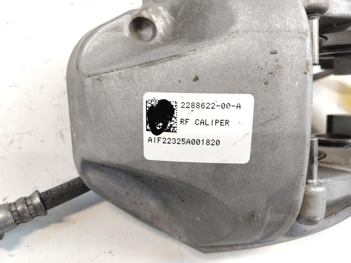 Tesla Model Y original Bremssattel Vorderachse rechts 2288622-00-A Bj.2023