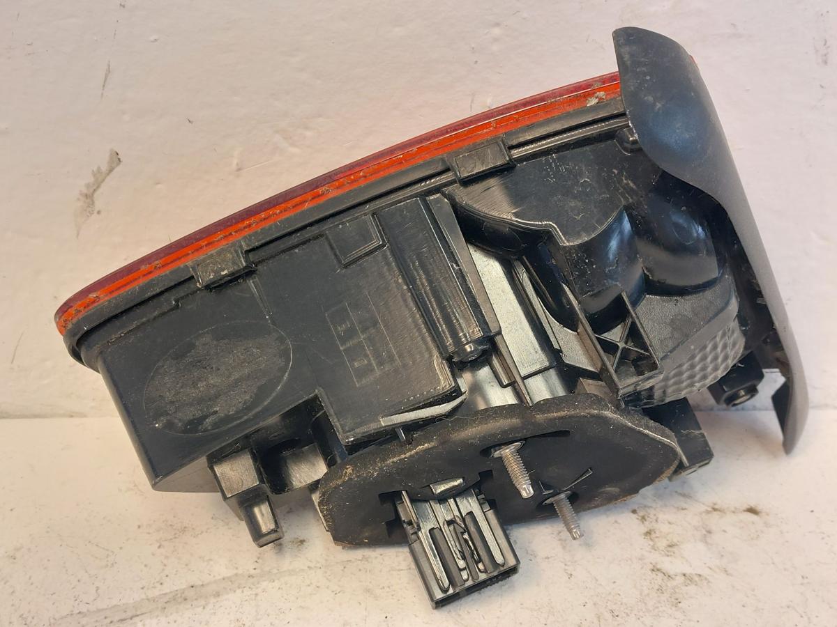 VW Passat 3G B8 Limo Rückleuchte rechts innen Heckklappe Heckleuchte Limo LED VW Passat 3G B8 Limo Rückleuchte rechts innen Heckklappe Heckleuchte Limo LED
