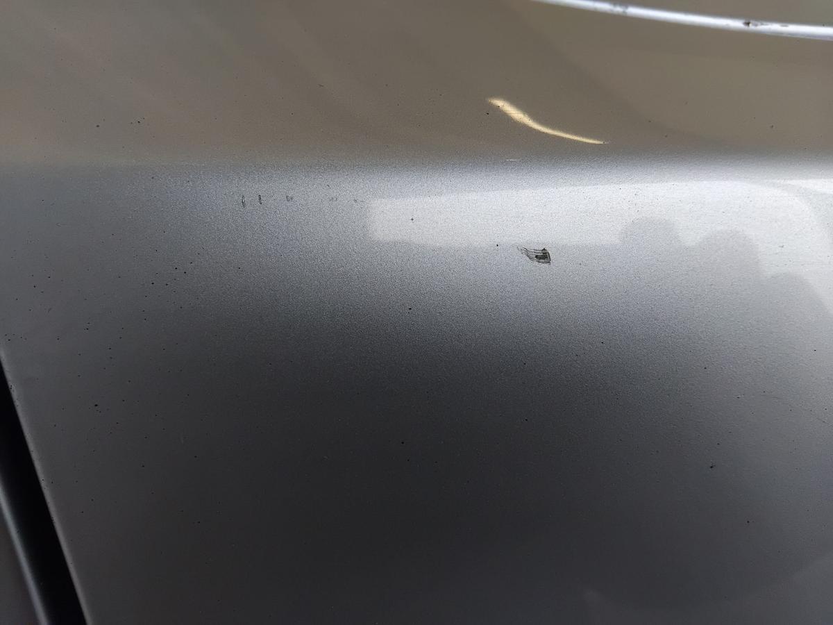 BMW X5 E53 original Kotfl&uuml;gel vorn rechts titansilbermetallic 354/7 BJ2000