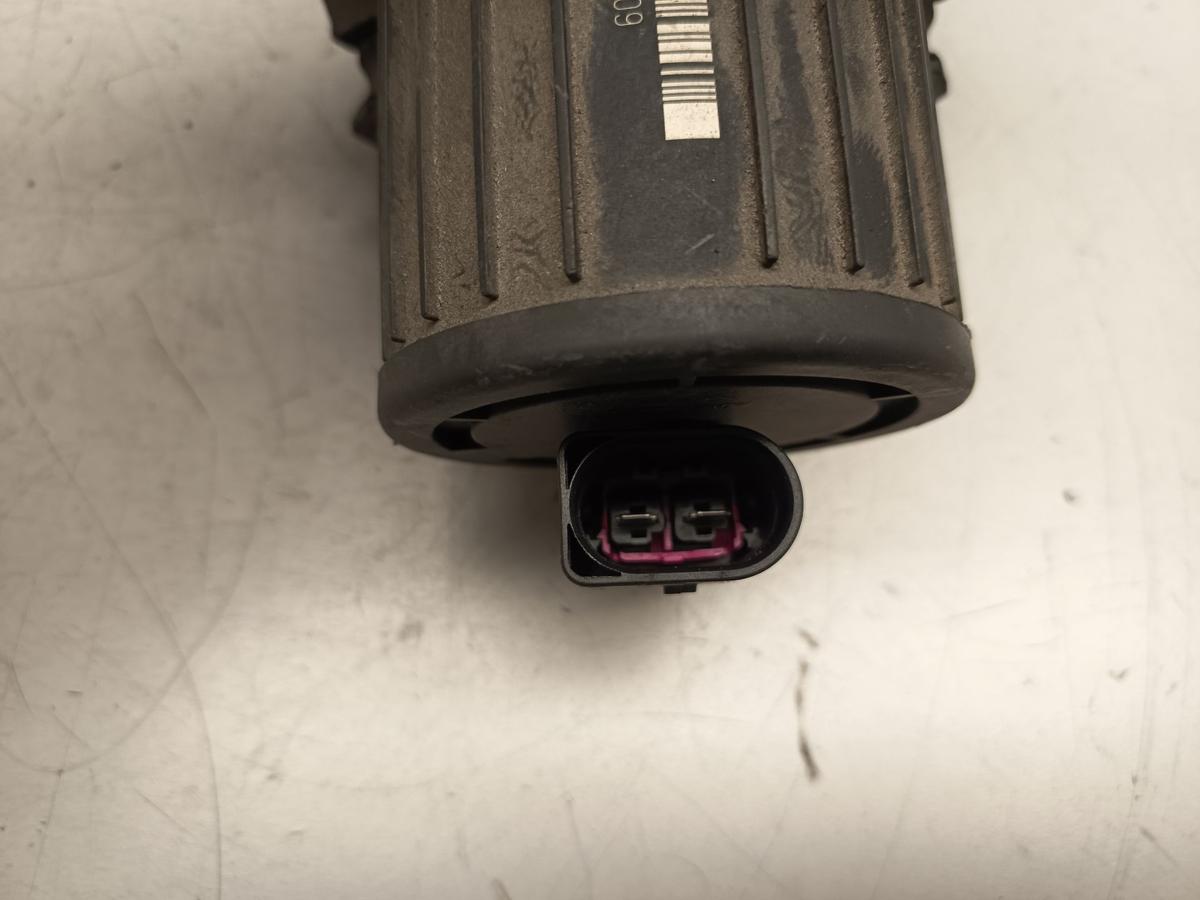 VW Passat 3C original Sekund&auml;rluftpumpe 1.6 75kW Benzin Bj 2006