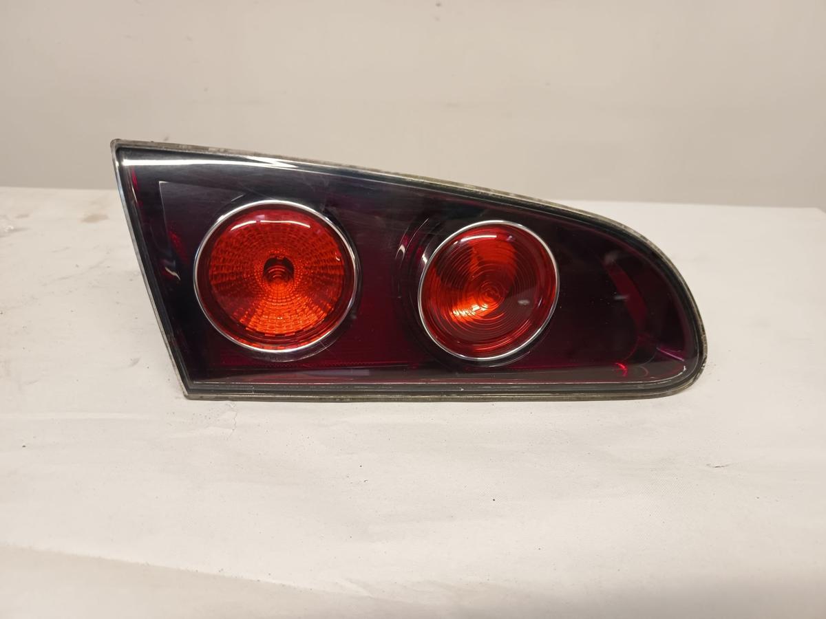 Seat Ibiza 6L original schwarze Rückleuchte links innen an Heckklappe EZ2006