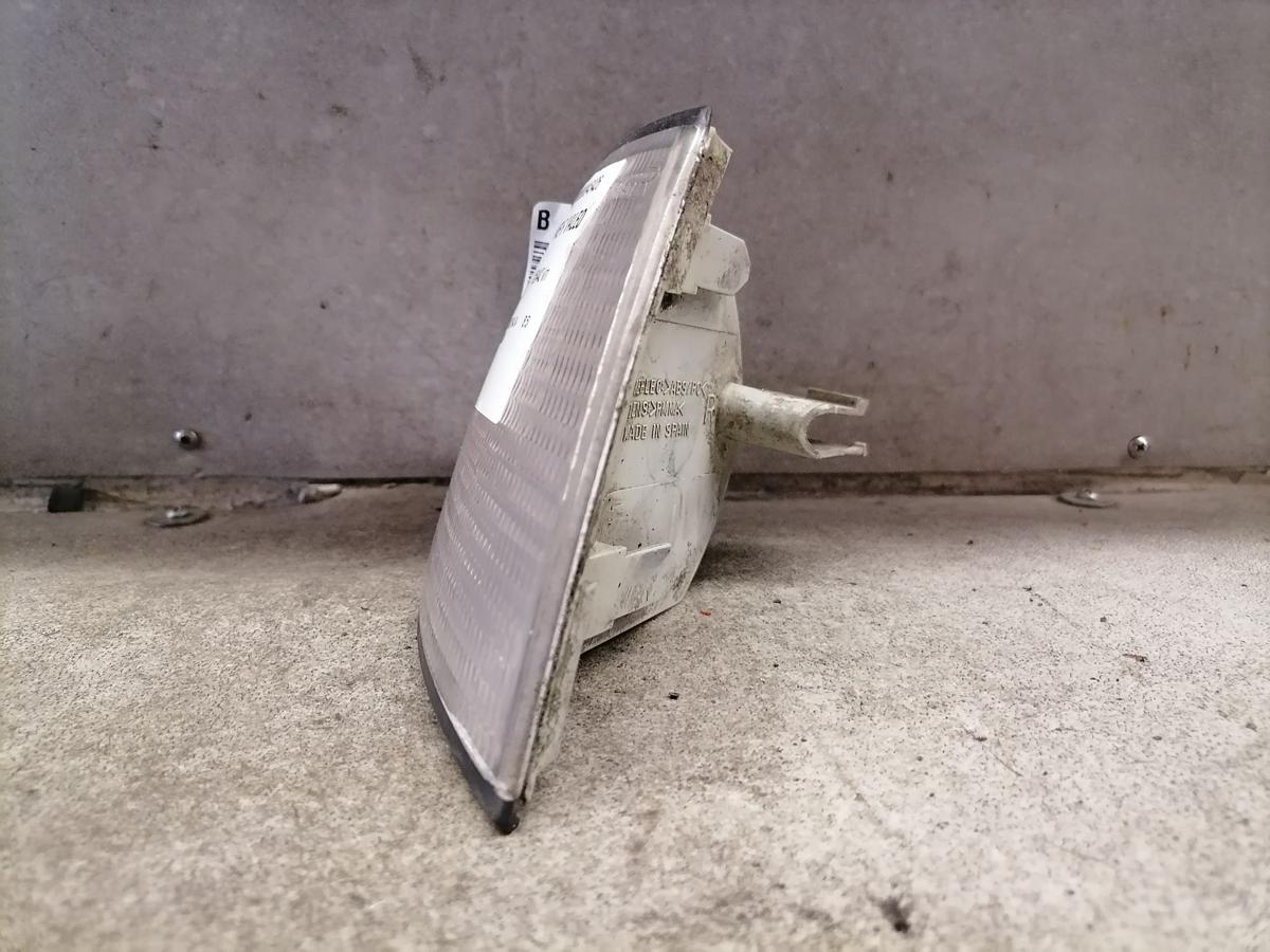 Audi A4 B5 Blinker Blinkleuchte vorn rechts Valeo BJ94-99