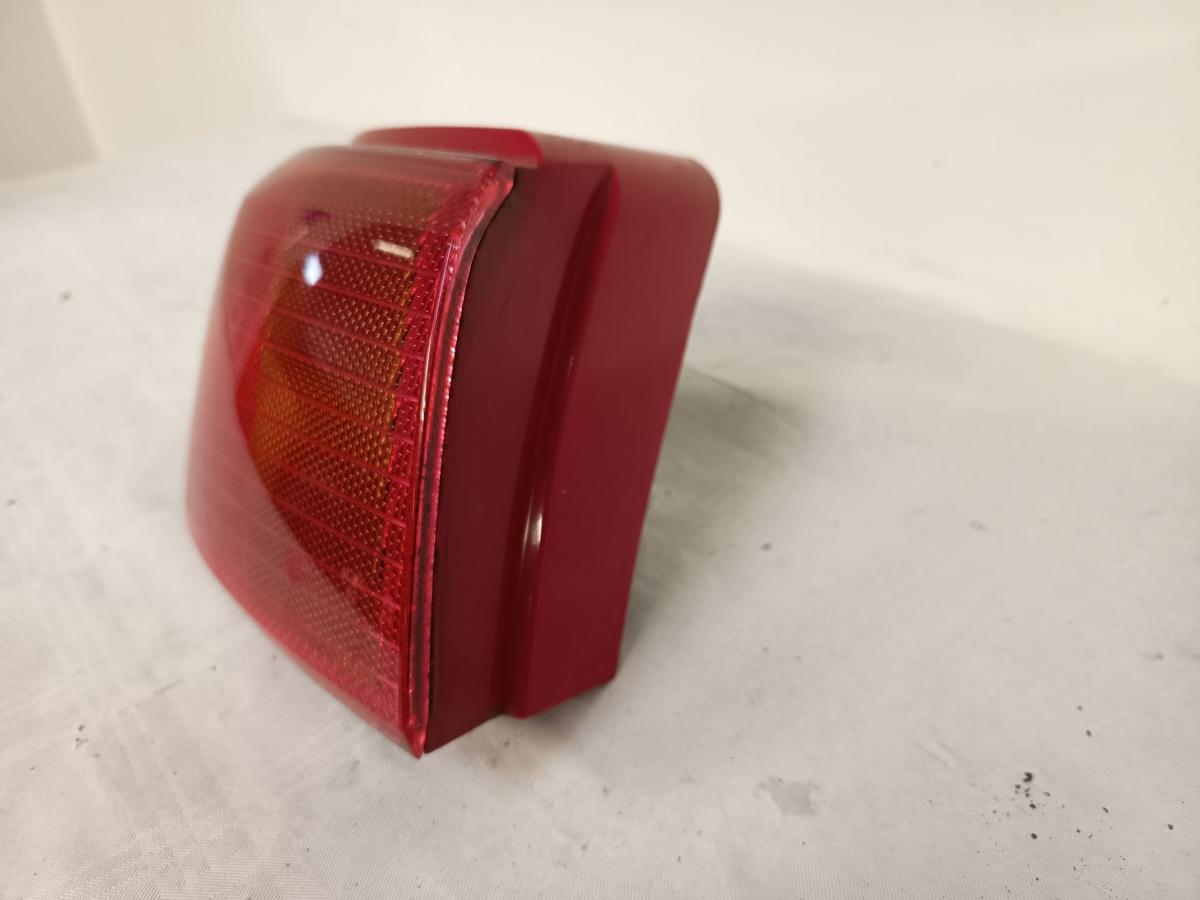 Mazda 2 DY Bj 2005 original Heck/Rück/ Schlussleuchte hinten links aussen