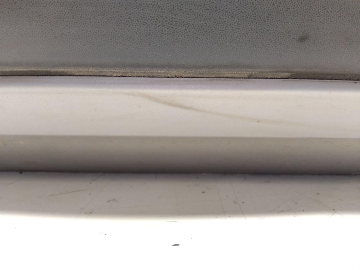 VW Touareg 2 7P Tür vorn links Fahrertür eissilbermet. LX7W BJ2013