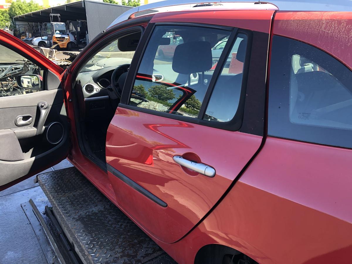 Renault Clio III Grandtour original Tür hinten links Fond 727 Spanischrot Bj2008