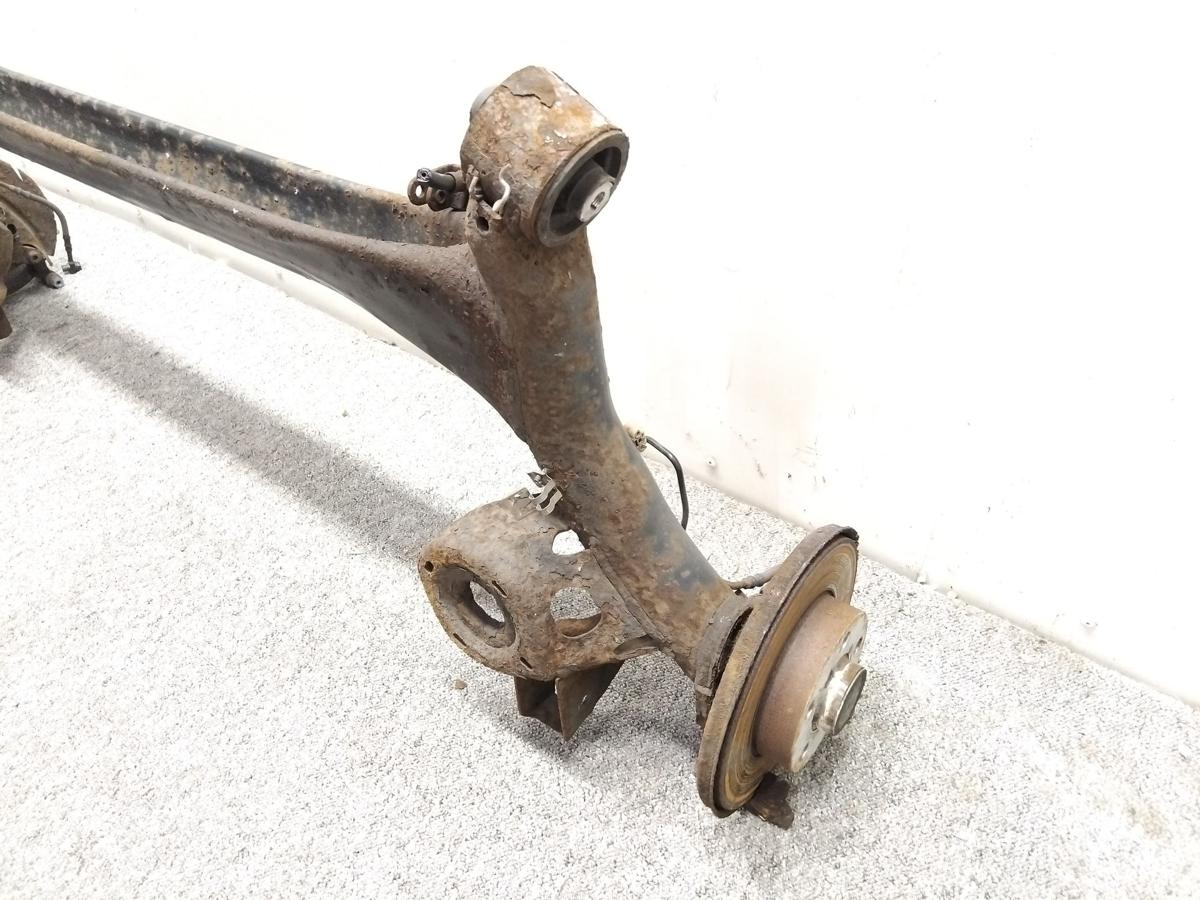 Audi A1 8X original Hinterachse f&uuml;r Scheibenbremse 230x9mm BJ2010