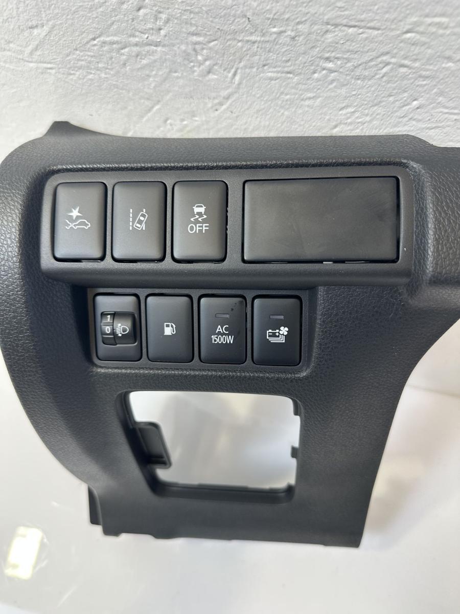 Mitsubishi Eclipse Cross GK0 ab21 Schalterleiste Tasterleiste links Taster