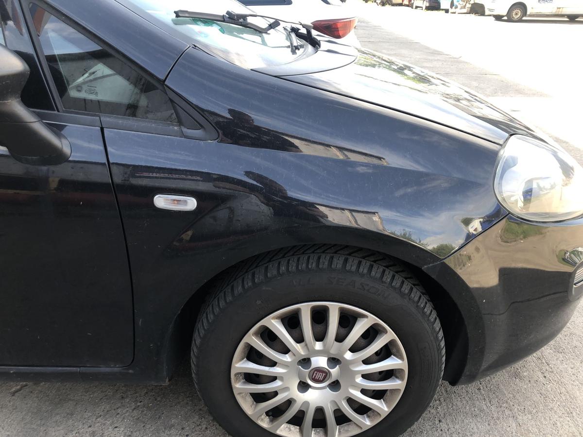 Fiat Punto EVO 199 Kotfl&uuml;gel vorn rechts Beifahrerseite 876 Nero Mille Miglia