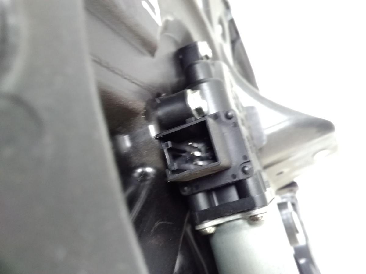 Mazda 6 GH original Fensterheber vorn links elektrisch Bj.2009