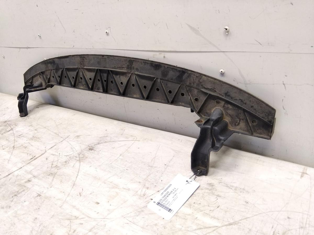 VW Golf Plus original Plastikverst&auml;rkung Sto&szlig;f&auml;nger vorn unten Bj.2007