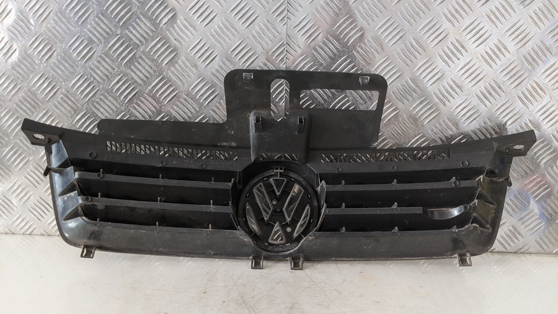 VW Polo 9N1 FUN Grill Kühlergrill Frontgrill