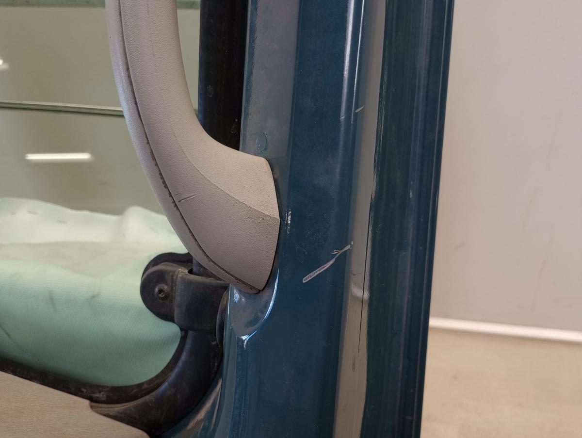 Renault Kangoo II 2 orig Tür hinten links Schiebetür Fenster OKNF Grau Bj 2009