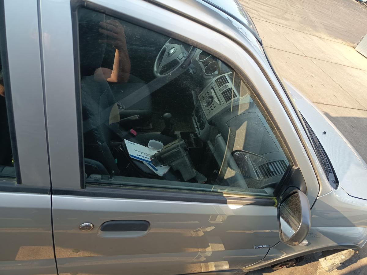 Suzuki Ignis II X45 orig Tür vorn rechts mit Anbauteilen ZCC Silky Silver met