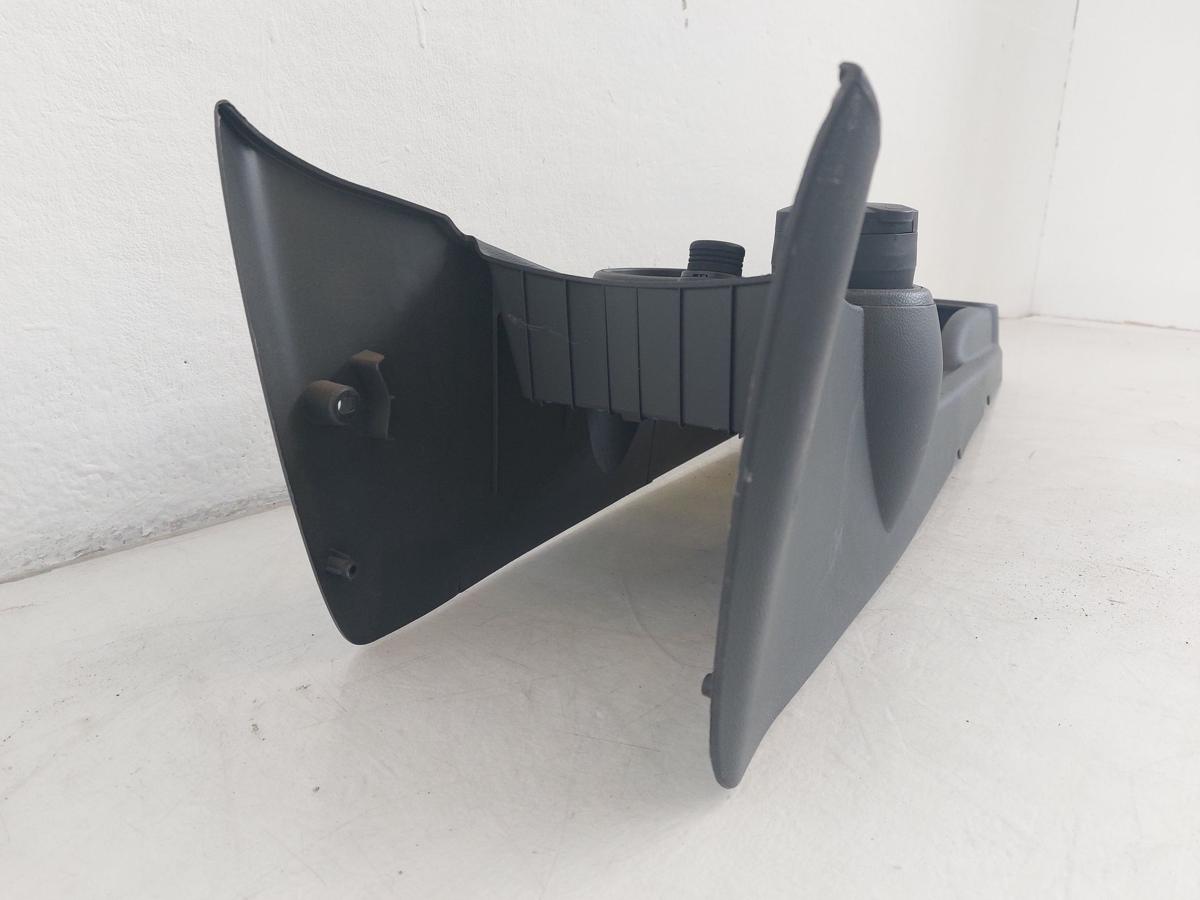 Chevrolet Spark M300 Mittelkonsole Verkleidung Mitteltunnel Getränkehalter