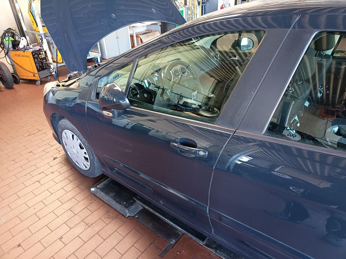Peugeot 308I original T&uuml;r vorne links KTG Hurricane Grau Baujahr 2008