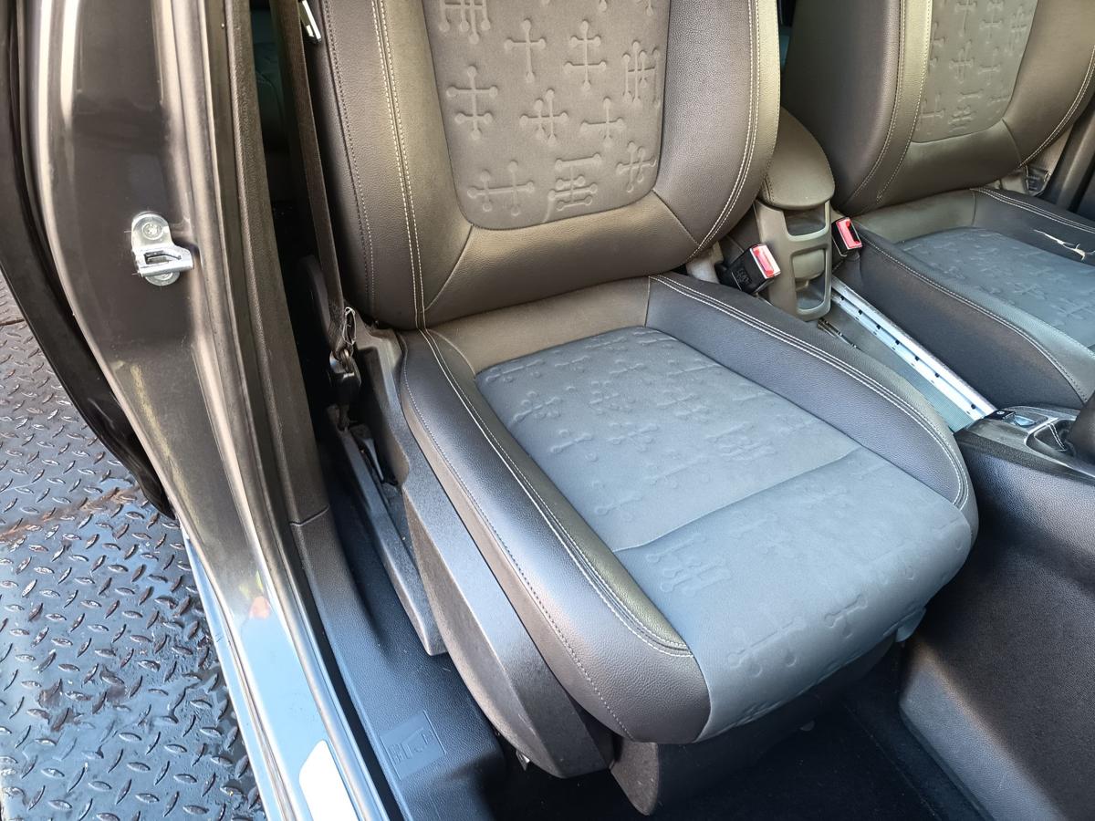 Opel Meriva B original Sitz vorne rechts Teilleder Sitzheizung Baujahr 2012