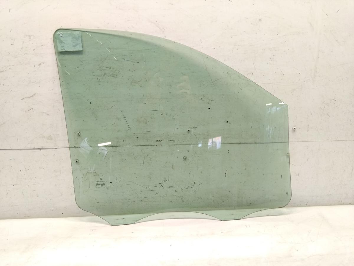 Mercedes Benz Vito 447 T&uuml;rscheibe vorn links gr&uuml;ncolor Bj.2014