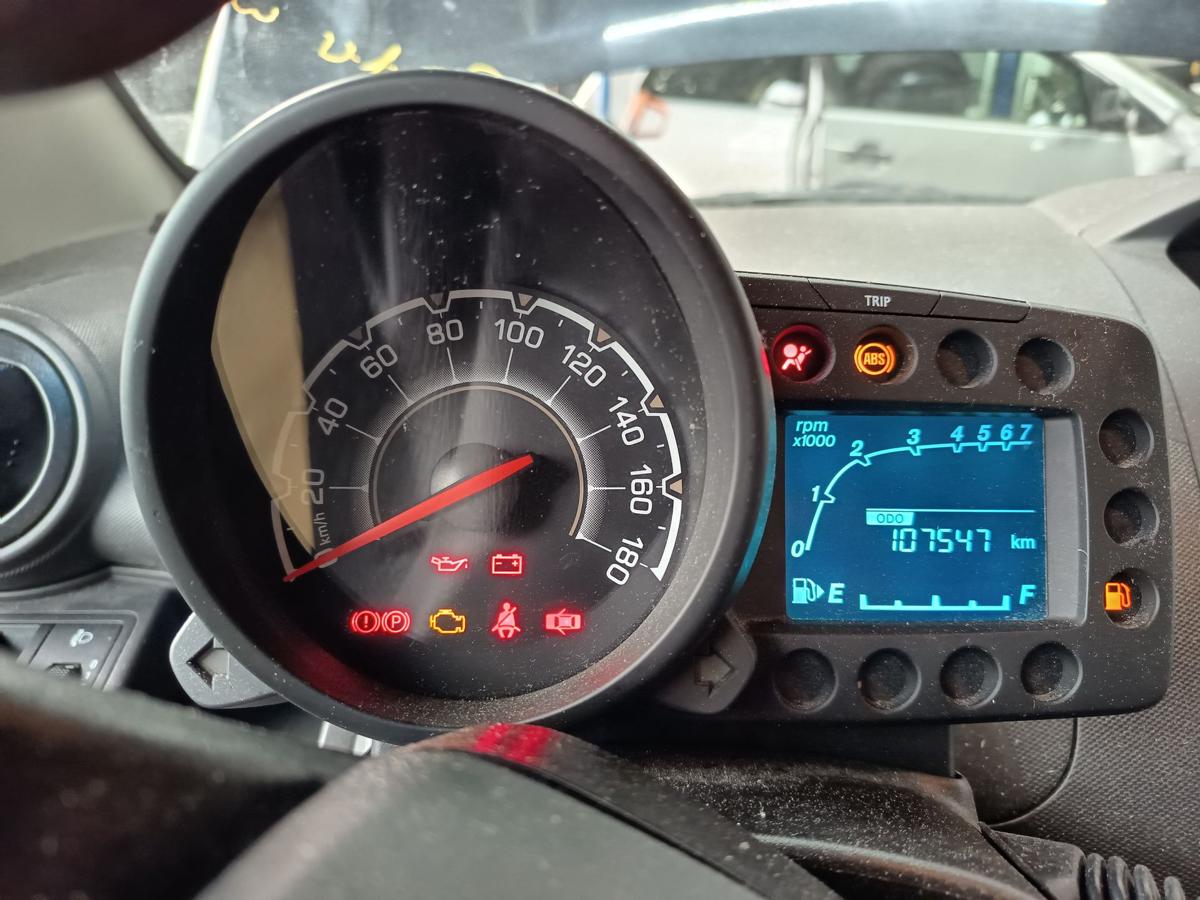 Chevrolet Spark original Kombiinstrument Tacho 1.0 50kW Benzin Bj 2013