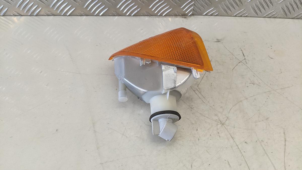 Citroen AX Blinkleuchte Blinker vorn rechts OE neu 95619021