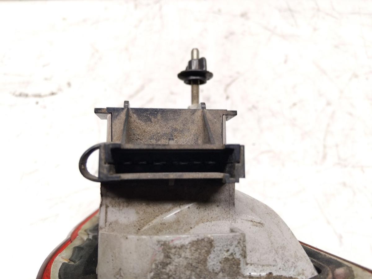 Ford Transit FA original R&uuml;ckleuchte Schlussleuchte links 6C1113405A BJ2007