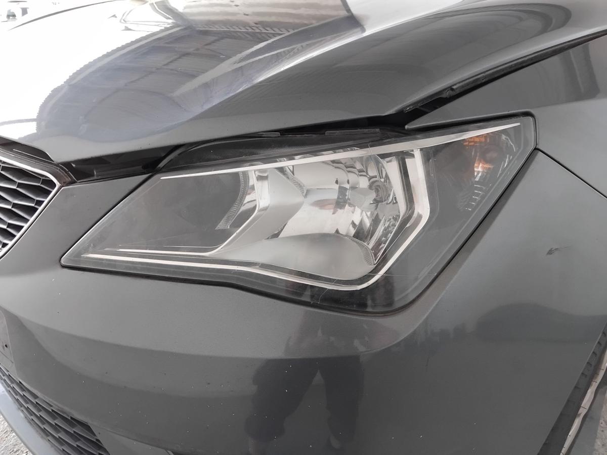 Seat Ibiza IV 6J Facelift orig. Scheinwerfer vorn links Halogen mit LWR BJ2012