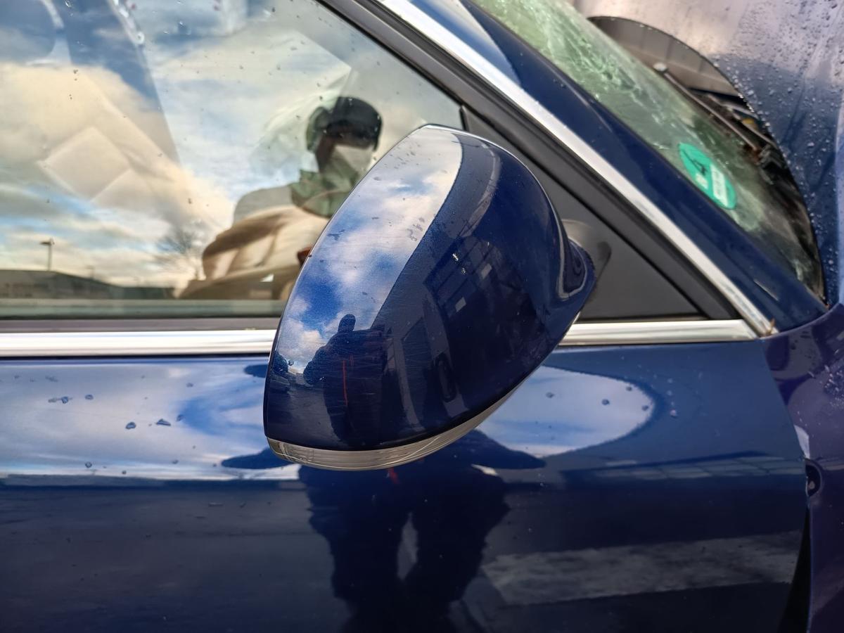 VW Passat 3BG original Aussenspiegel rechts elektrisch D5Q Shadow Blue Bj 2004