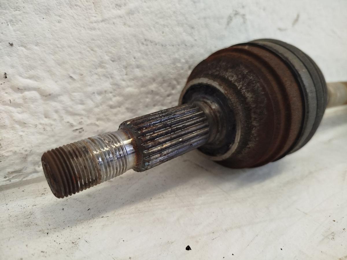 Renault Clio IV X98 TCe90 Antriebswelle vorn rechts Gelenkwelle OEM