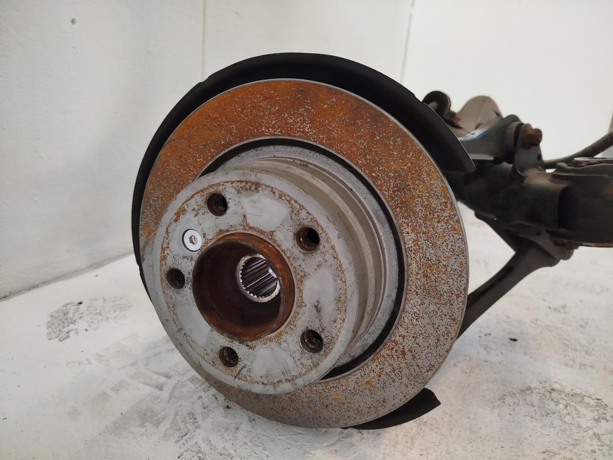 BMW 1er F20 Hinterachse Achstr&auml;ger Hinterachstr&auml;ger mit diversen Lenkern Achse