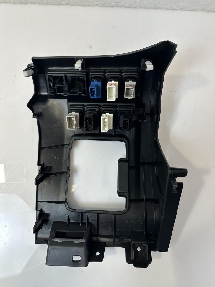 Mitsubishi Eclipse Cross GK0 ab21 Schalterleiste Tasterleiste links Taster