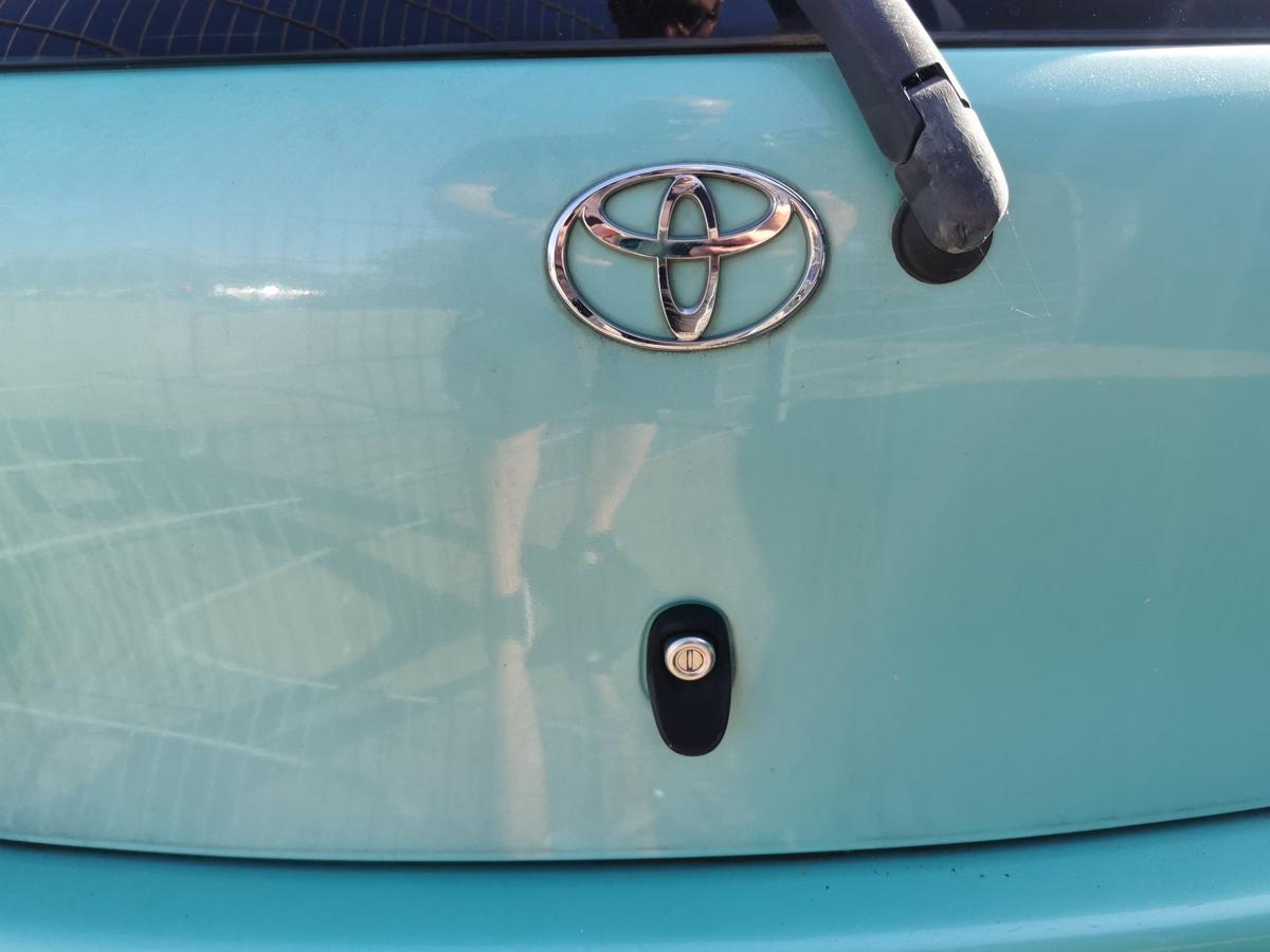 Toyota Yaris XP10 Heckklappe Klappe Deckel hinten 764 Light Aqua Met 3trg Japan