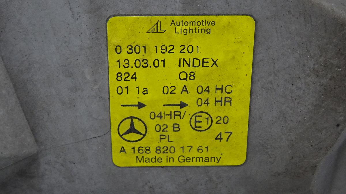 Mercedes A Klasse W168 Bj2001 Hauptscheinwerfer links 1688201761 0301192201 Frontscheinwerfer