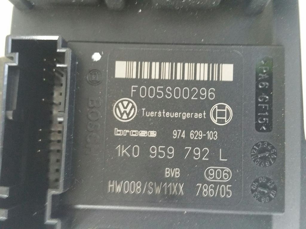 VW Passat 3C Variant Bj.07 original Fensterhebermotor vorn rechts 1K0959702P