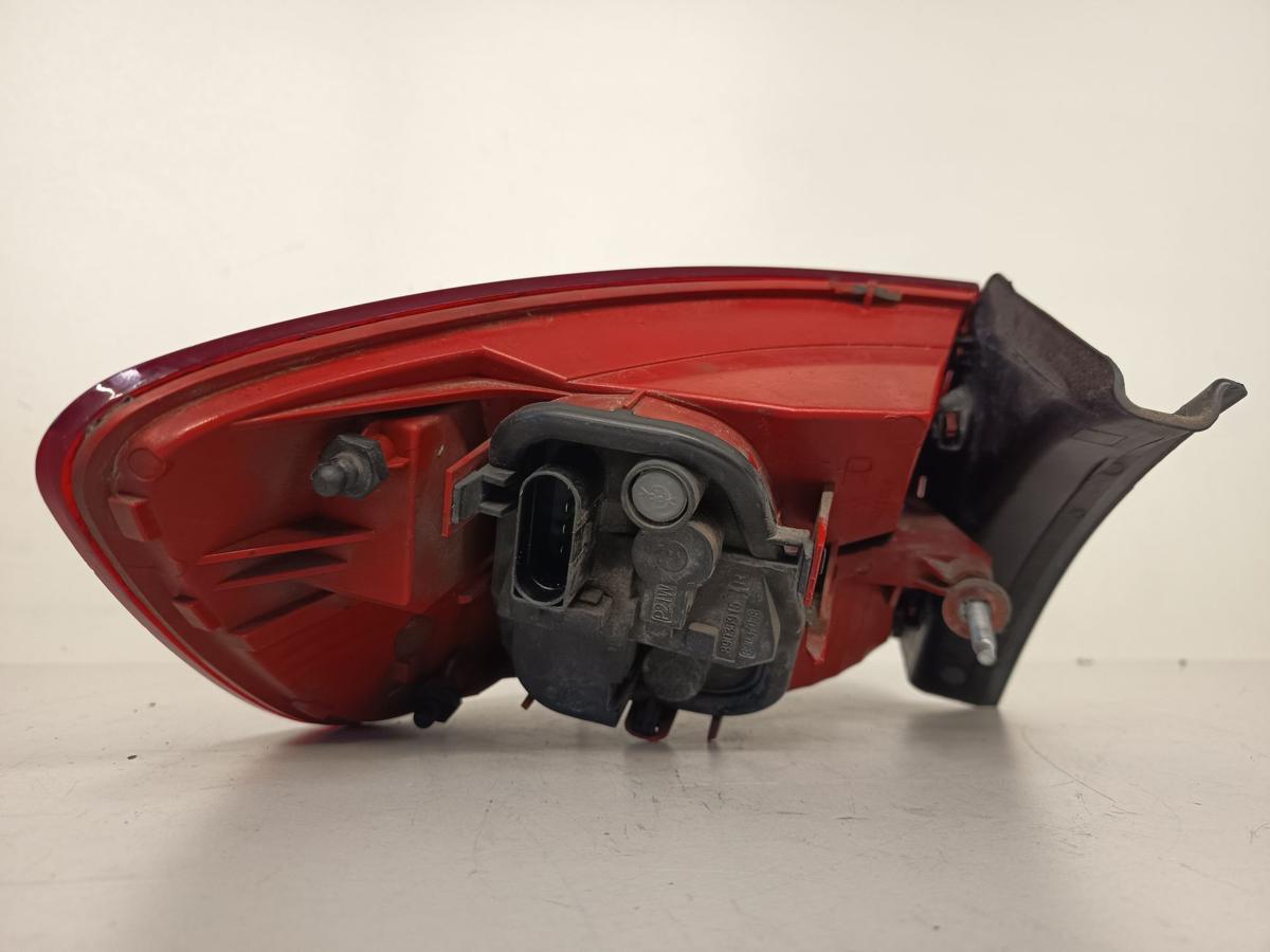 Audi A6 4F Avant Bj 2006 original Rück-Schluss-Heckleuchte rechts Beifahrer LED