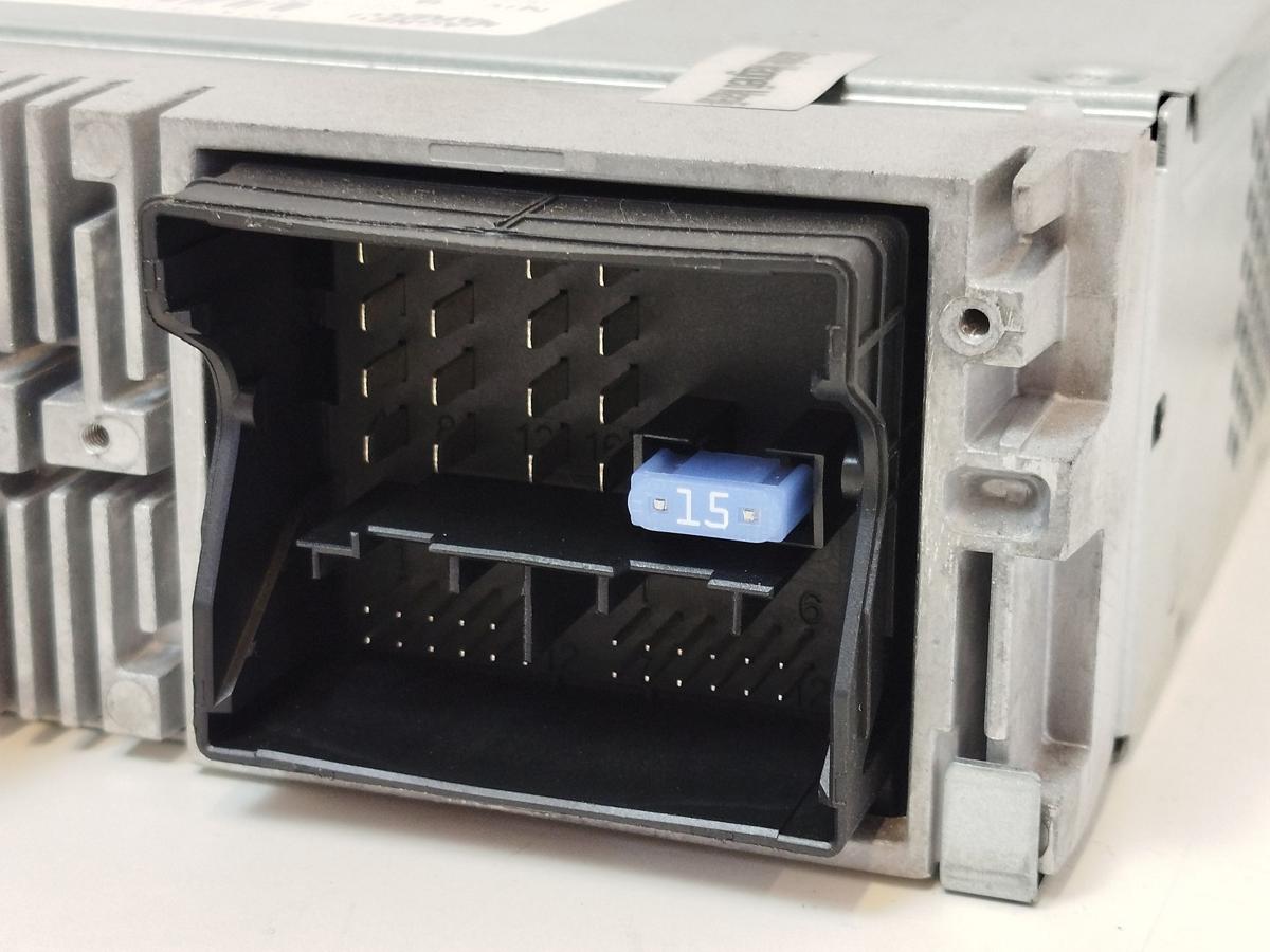 Peugeot 2008 I CU Autoradio Radio Haupteinheit Mainunit Radioeinheit Laufwerk