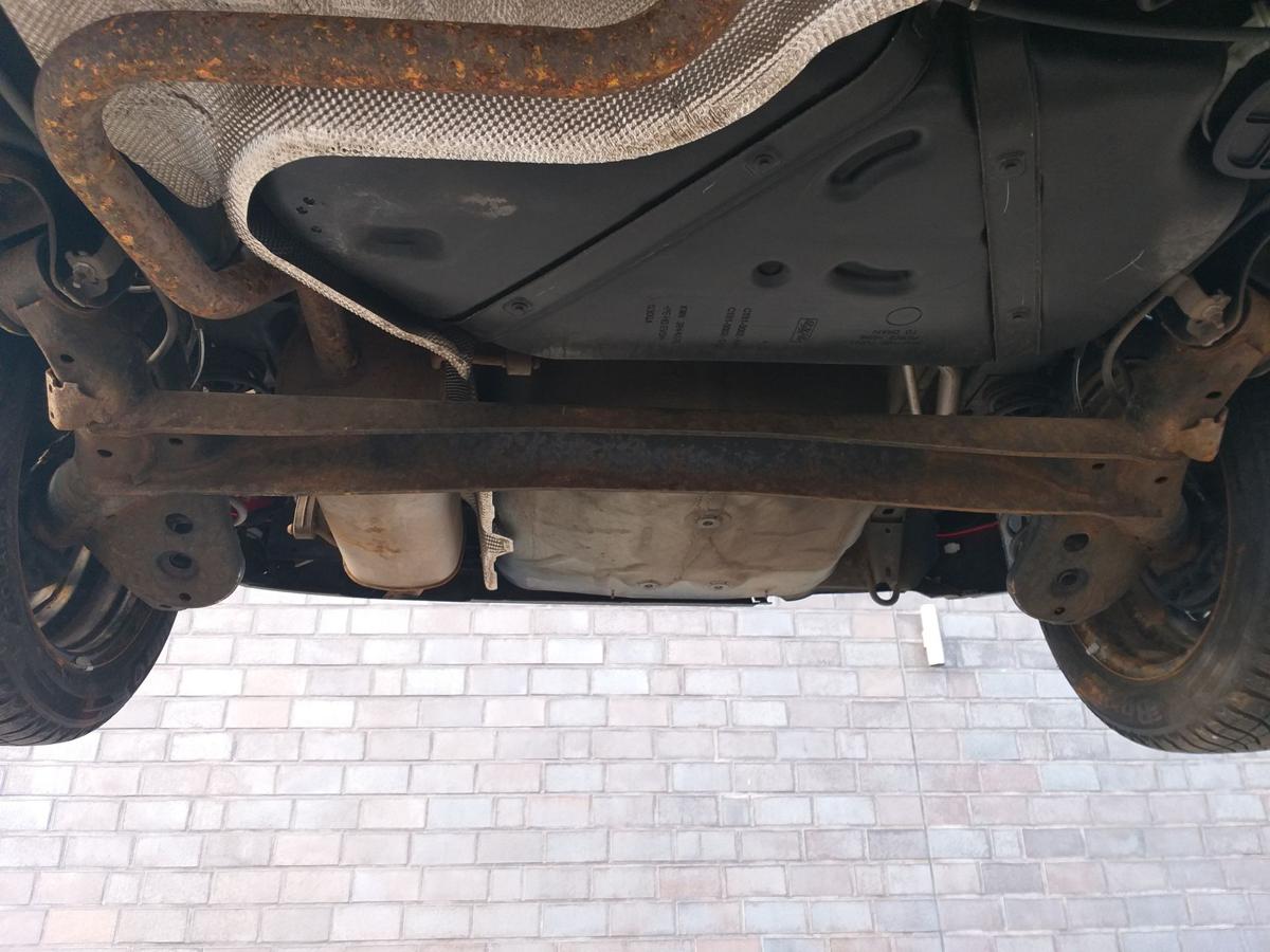 Ford Fiesta JA8 original Hinterachse Trommelbremse 1.25 60kw Bj.2016