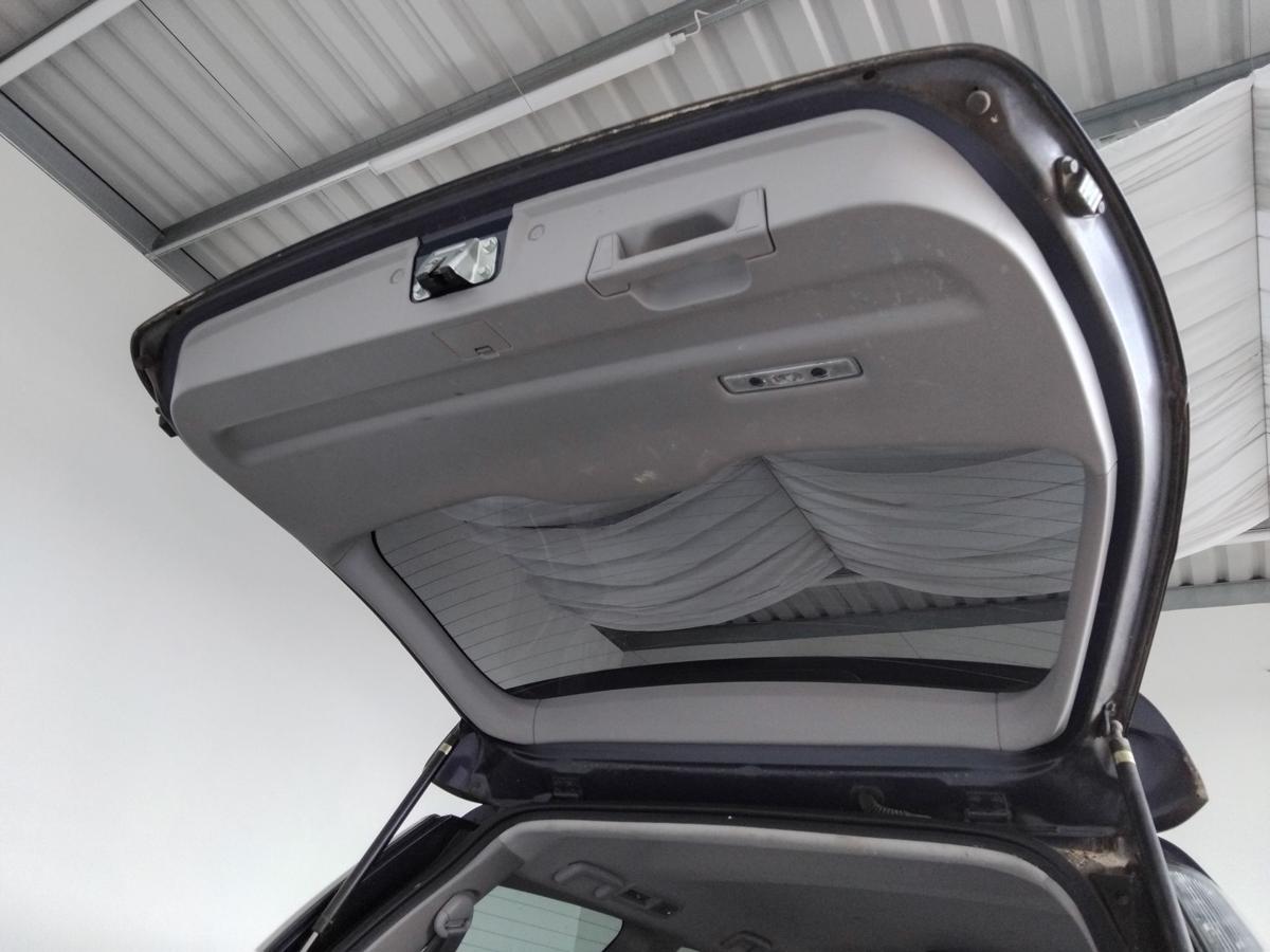Mitsubishi Grandis Heckklappe T65 deepblue perl. mit Heckscheibe BJ2004