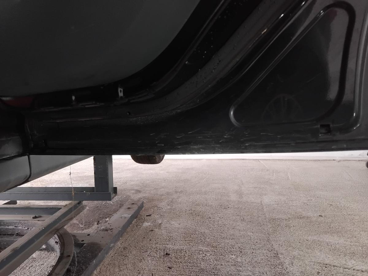 Ford C-Max 2 T&uuml;r hinten rechts Panther-Schwarz Metallic BJ2012