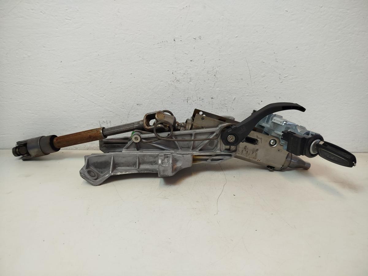 Ford Focus DYB CEW Turnier Lenks&auml;ule Lenkung Mantelrohr OEM