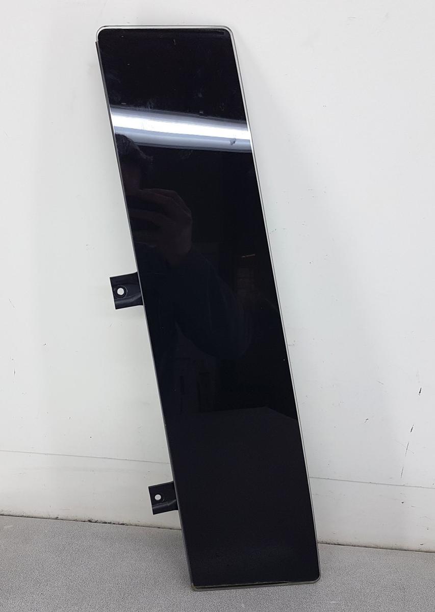 Tesla Model X Verkleidung B- S&auml;ule hinten rechts au&szlig;en Bj2022 1041358-00-C
