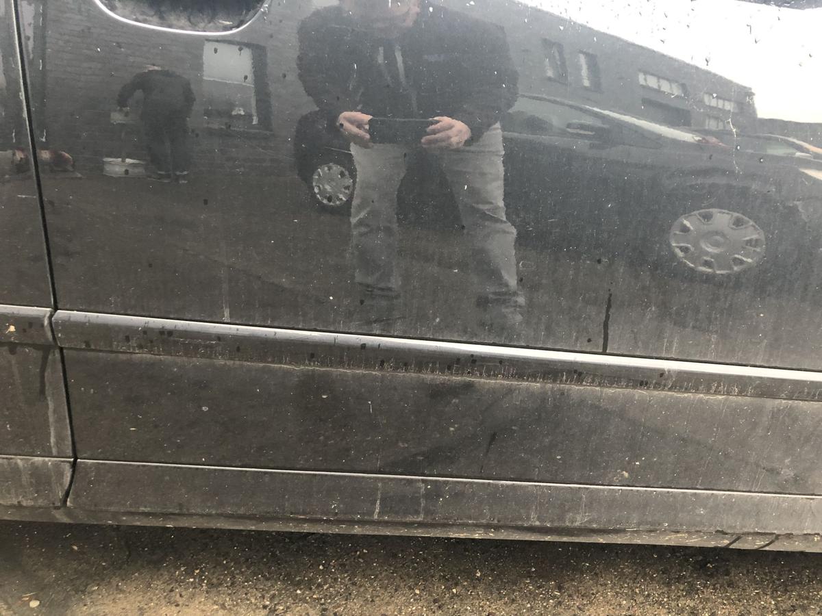 Audi A4 8E B6 Limo Tür vorne rechts Beifahrertür Rohbau LZ9W Ebonyschwarz