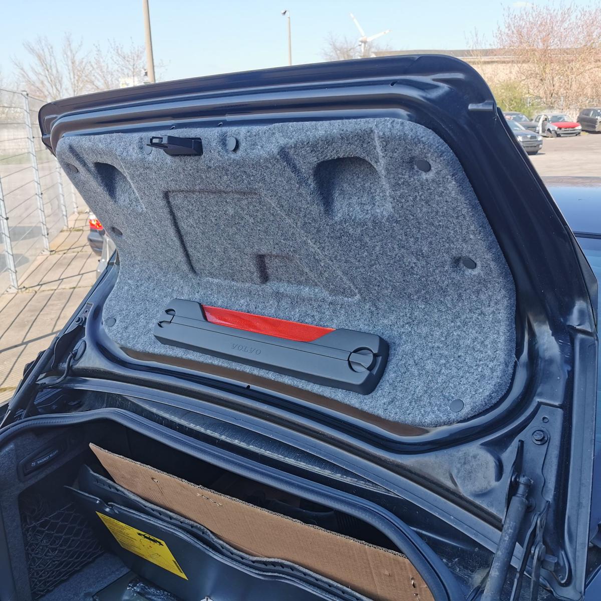 Volvo S60 RS Heckklappe Klappe Deckel Bonnet hinten 01900 Black Stone