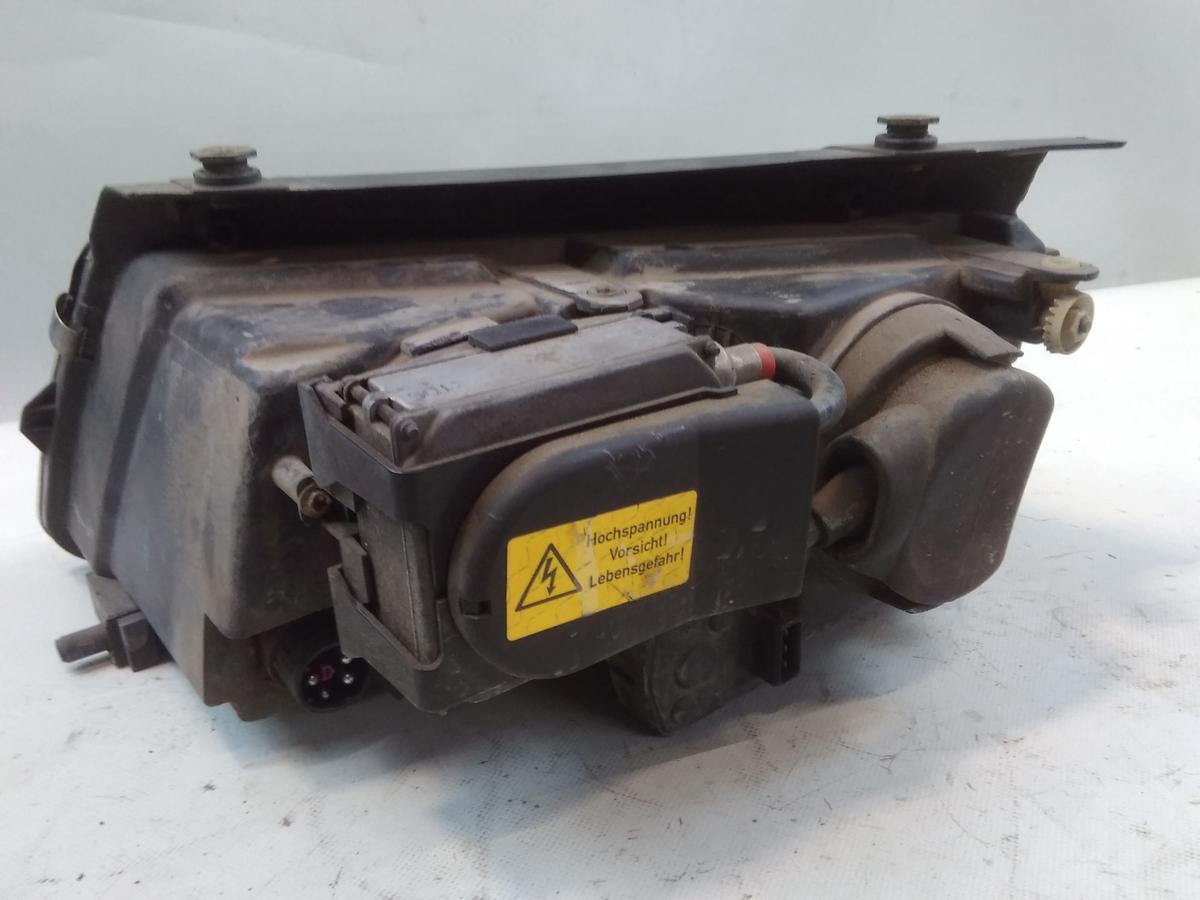 VW Passat 3B original Scheinwerfer rechts Xenon mit LWR HELLA BJ1999