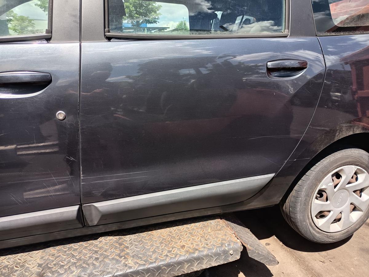 Dacia Lodgy orig Tür hinten links Tekna Kometgrau Bj 2012