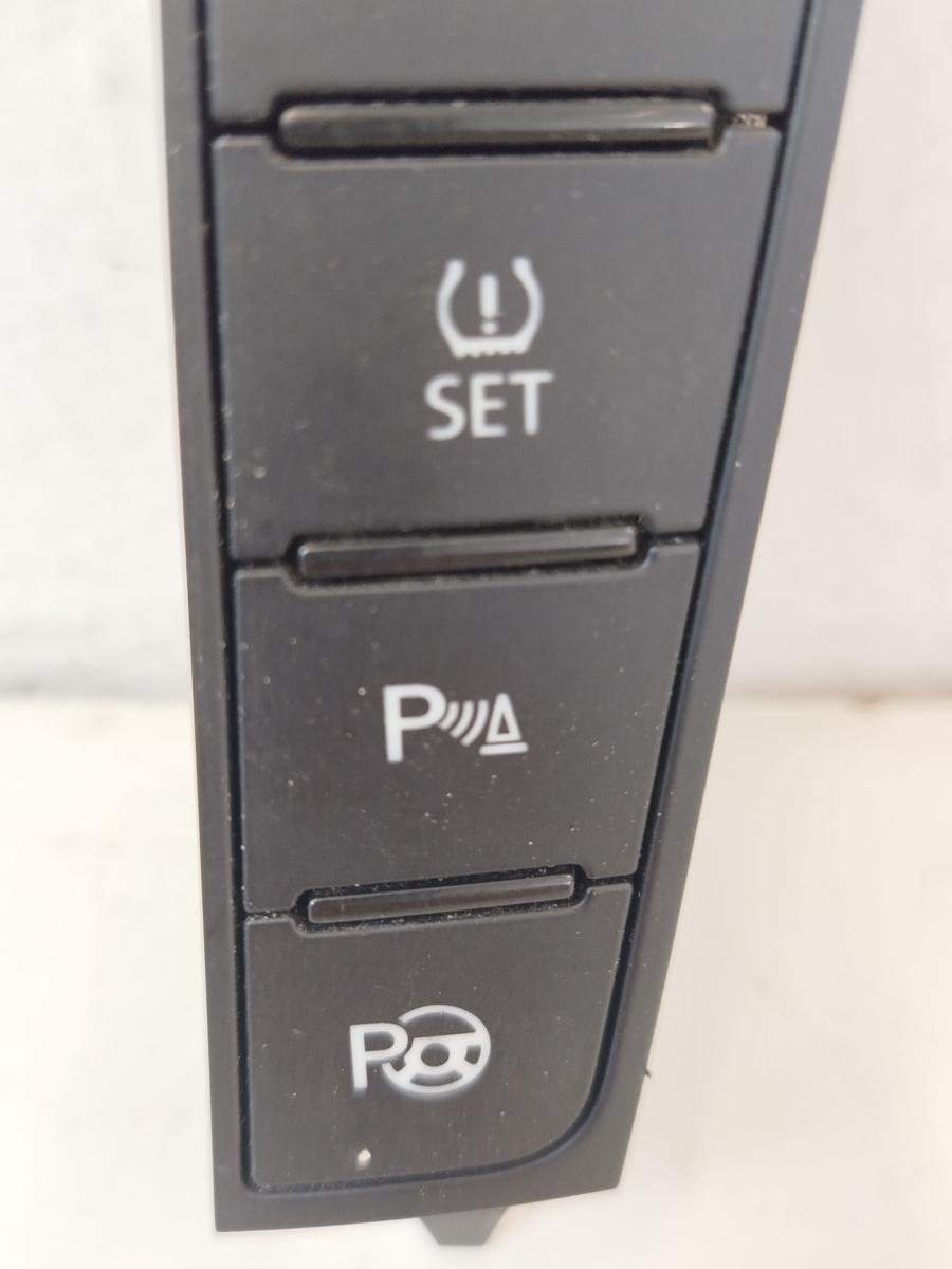 VW Passat 3C B7 Variant Schalterleiste rechts Schaltkulisse Schalter Taster OEM