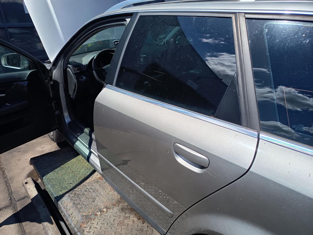 Audi A4 B6 Avant original T&uuml;r hinten links Fond Y7Q Atlasgrau Bj 2003